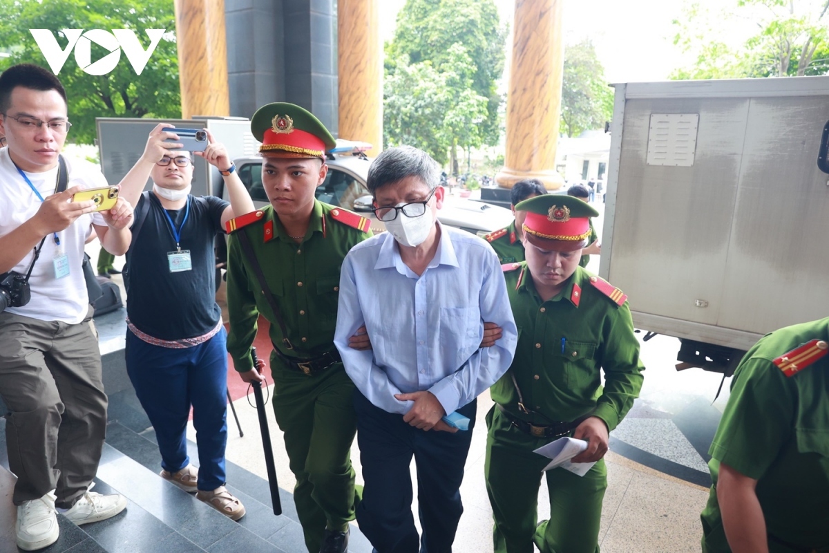 Nóng 24h: Vì sao cựu Bộ trưởng Y tế Nguyễn Thanh Long được giảm án?